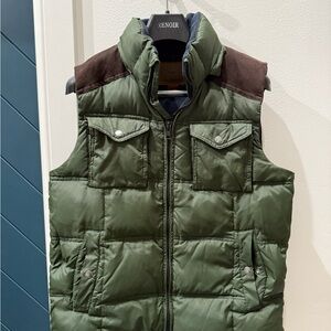 Green Puffer Vest for Men